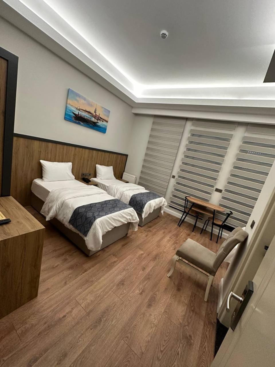 Akel Inn *